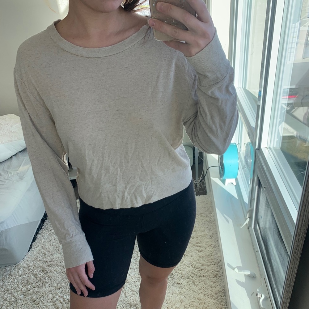 Aritzia Long Sleeve